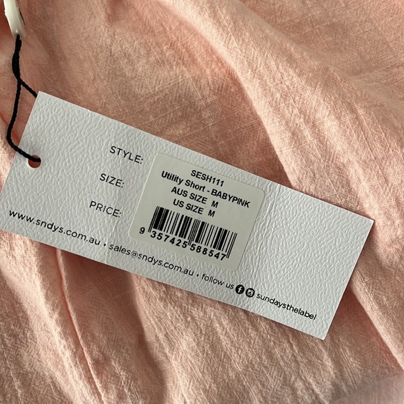 REVOLVE X SNDYS Utility Shorts size Medium - Picture 4 of 7